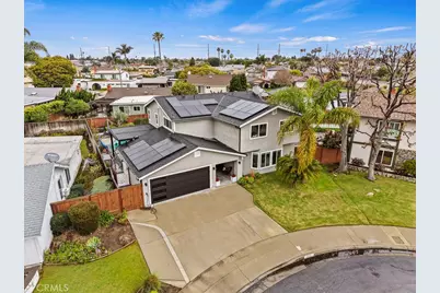 9211 Hyde Park, Huntington Beach, CA 92646 - Photo 2