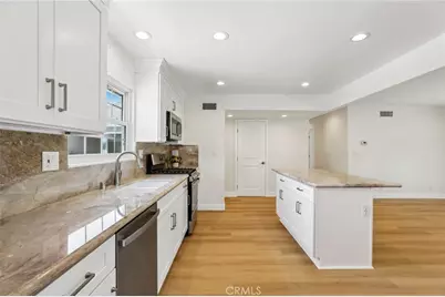 17191 Kampen Lane, Huntington Beach, CA 92647 - Photo 12