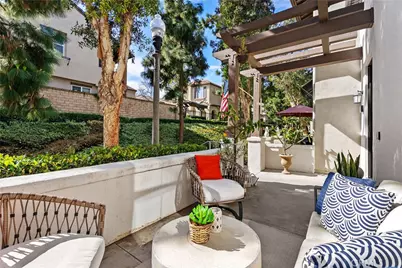 171 Stepping Stone, Irvine, CA 92603 - Photo 2