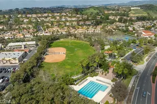 32 Berlamo, Rancho Santa Margarita, CA 92688 - Photo 42