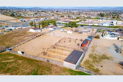 10872 Peach Avenue, Hesperia, CA 92345 - Photo 34