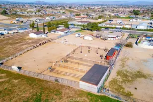 10872 Peach Ave, Hesperia, CA 92345 - Photo 34