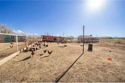 10872 Peach Avenue, Hesperia, CA 92345 - Photo 28