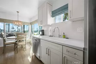 700 E Oceanfront, Newport Beach, CA 92661 - Photo 16