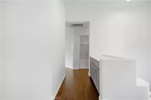 8 Cuzzano Aisle, Irvine, CA 92606 - Photo 12