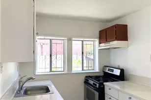 1318 E 100th St, Los Angeles, CA 90002 - Photo 36