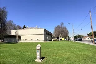 1318 E 100th St, Los Angeles, CA 90002 - Photo 48