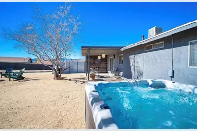 7070 Rubidoux, Yucca Valley, CA 92284 - Photo 4