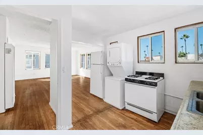 2006 Court Avenue, Newport Beach, CA 92663 - Photo 26