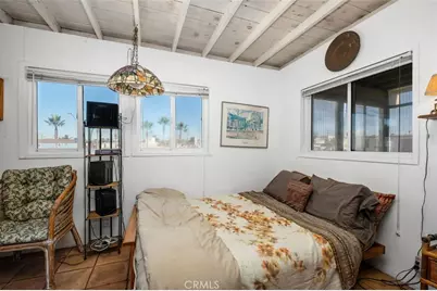 2006 Court Avenue, Newport Beach, CA 92663 - Photo 34