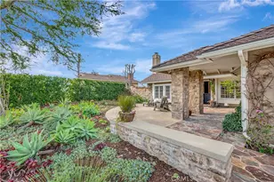 21701 Montbury, Lake Forest, CA 92630 - Photo 4