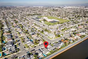 6172 Shields, Huntington Beach, CA 92647 - Photo 42