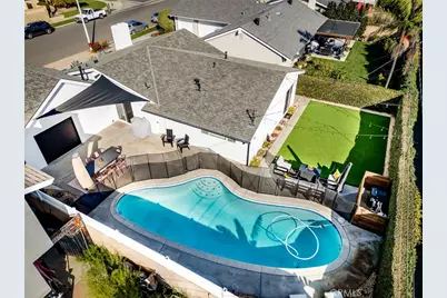 6172 Shields, Huntington Beach, CA 92647 - Photo 4