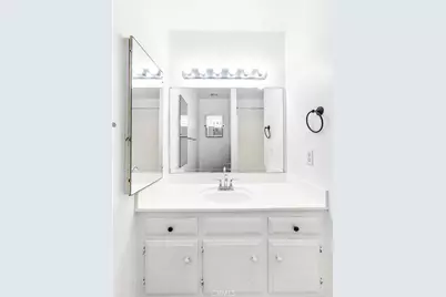 6600 Warner #115, Huntington Beach, CA 92647 - Photo 12