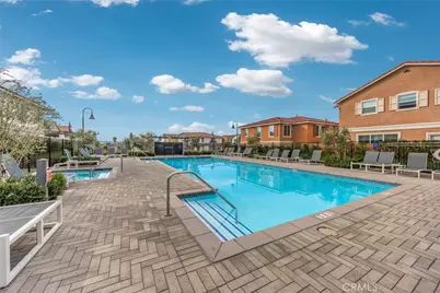 15280 Horizon St #6, Fontana, CA 92336 - Photo 22