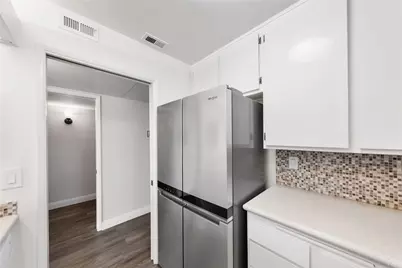 1089 W Pine #E, Upland, CA 91786 - Photo 10