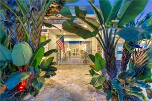 17164 Edgewater Ln, Huntington Beach, CA 92649 - Photo 38