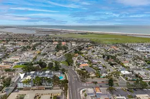 16960 Algonquin Street, Huntington Beach, CA 92649 - Photo 36