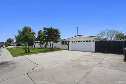 11411 Woodbury, Garden Grove, CA 92843 - Photo 4