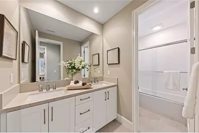 140 Statura, Irvine, CA 92602 - Photo 36