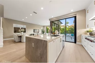 140 Statura, Irvine, CA 92602 - Photo 14