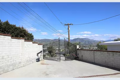 449 Skylark, San Bernardino, CA 92405 - Photo 44