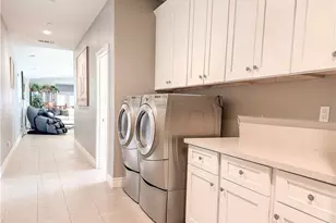449 Skylark, San Bernardino, CA 92405 - Photo 28