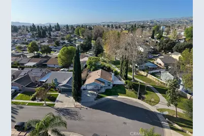 2197 Hurles Avenue, Simi Valley, CA 93063 - Photo 36