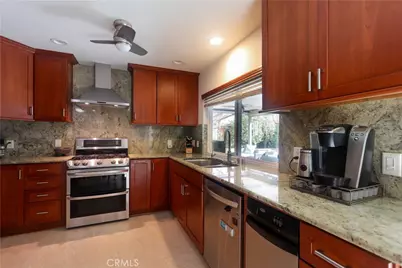 8 Sandpiper, Irvine, CA 92604 - Photo 18