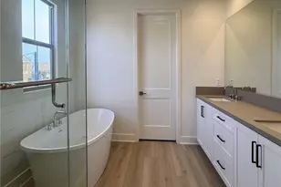 120 Awning, Irvine, CA 92618 - Photo 8