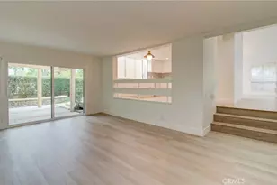 27 Earlymorn, Irvine, CA 92614 - Photo 10