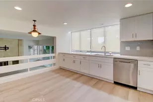 27 Earlymorn, Irvine, CA 92614 - Photo 12