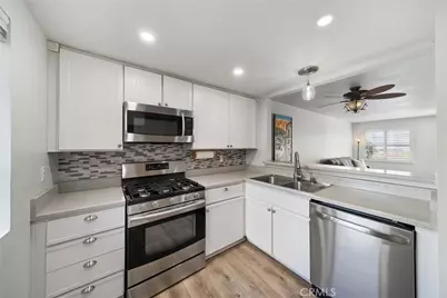 7 Brisa Ribera, Rancho Santa Margarita, CA 92688 - Photo 6