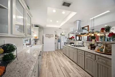 221 East, Norco, CA 92860 - Photo 16