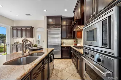 17272 Tidalridge Lane, Huntington Beach, CA 92649 - Photo 12