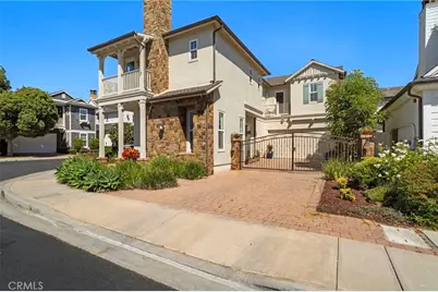 17272 Tidalridge Lane, Huntington Beach, CA 92649 - Photo 2