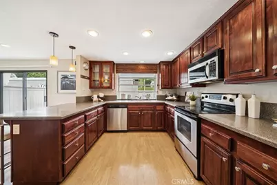 10 Prescott, Irvine, CA 92620 - Photo 8