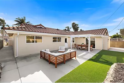 9351 Leilani, Huntington Beach, CA 92646 - Photo 32