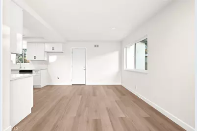 928 S Laurel Street, Santa Ana, CA 92704 - Photo 10