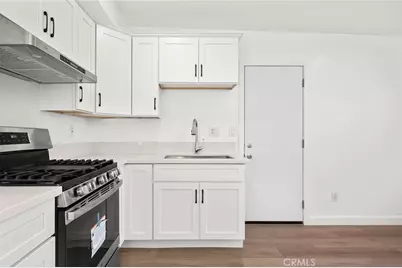 928 S Laurel Street, Santa Ana, CA 92704 - Photo 22