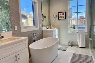 203 Sapphire, Newport Beach, CA 92662 - Photo 12