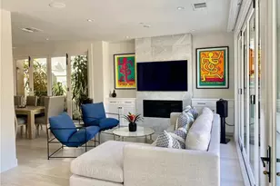 203 Sapphire, Newport Beach, CA 92662 - Photo 4