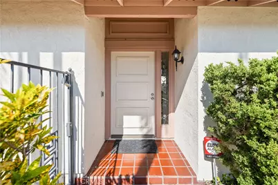 10 Alderbrook, Irvine, CA 92604 - Photo 4