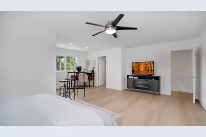22 Yorktown, Irvine, CA 92620 - Photo 32