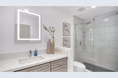 22 Yorktown, Irvine, CA 92620 - Photo 18