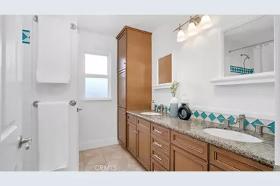 22 Yorktown, Irvine, CA 92620 - Photo 34