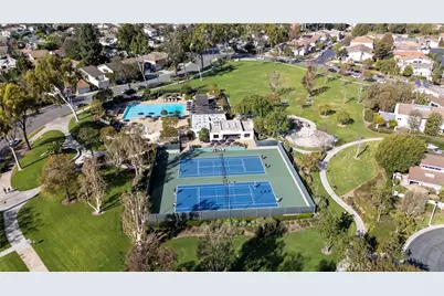 9 Teakwood, Irvine, CA 92612 - Photo 40