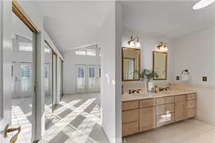 9 Teakwood, Irvine, CA 92612 - Photo 24