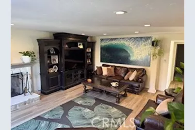 8513 Medford Street, Ventura, CA 93004 - Photo 2