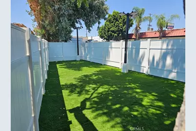 18224 Parthenia, Northridge, CA 91325 - Photo 12
